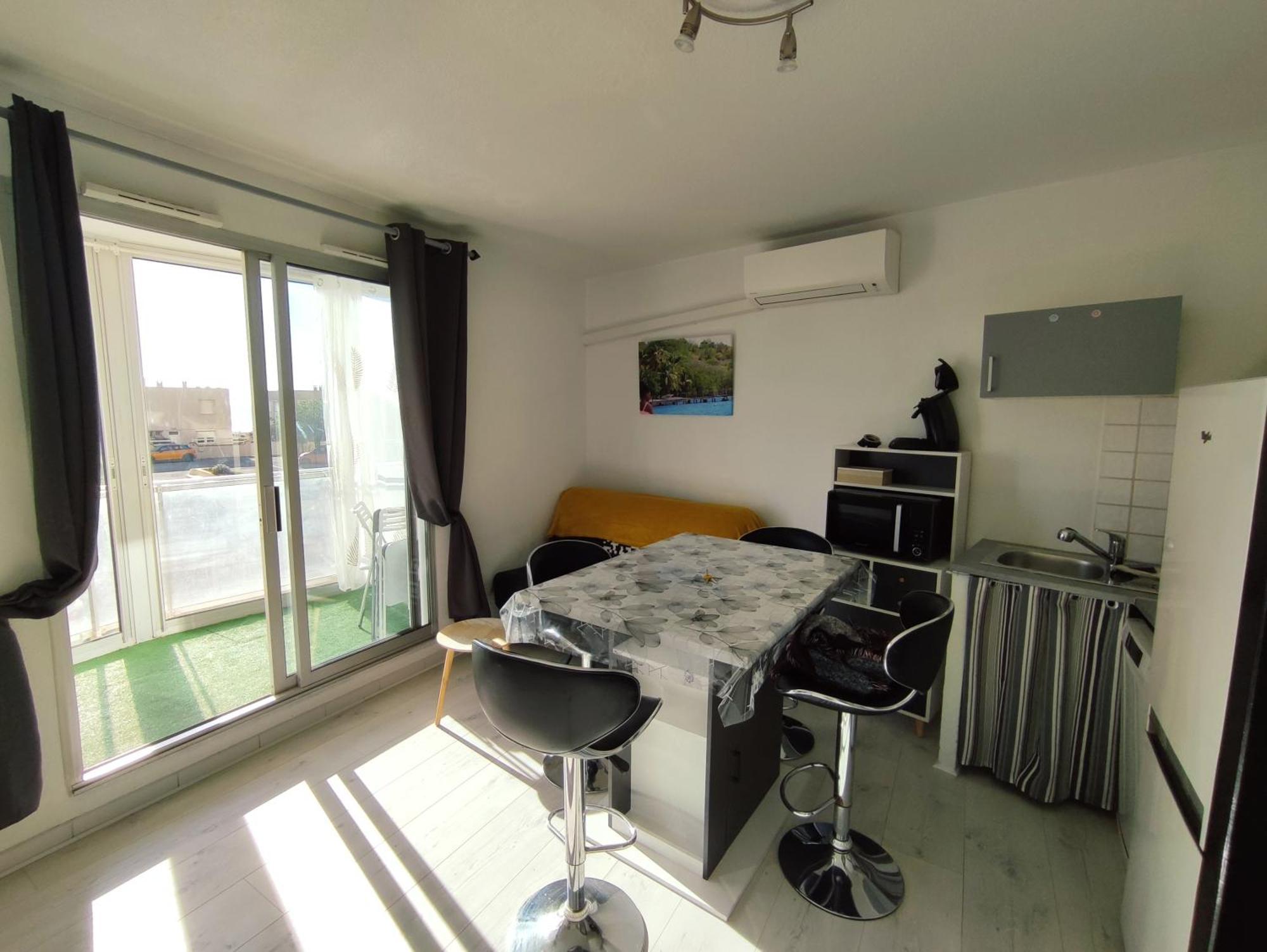 Bord De Apartment *